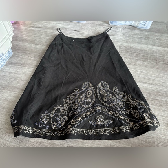 Ecologie linen/rayon Black Embroidered Skirt size 8 - Picture 1 of 5